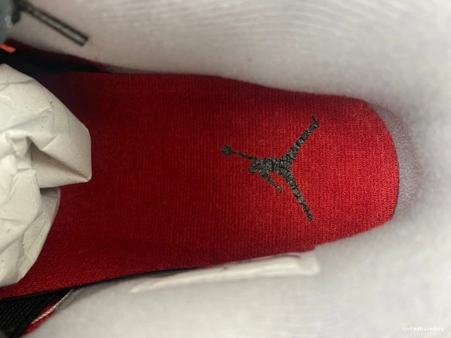 4 Bravo 308497-603 Toro Jordan Retro 1110